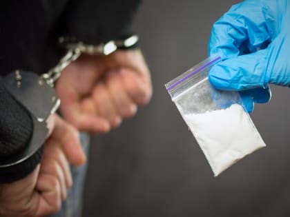 В Новом Уренгое осудят астраханца за незаконный оборот наркотиков