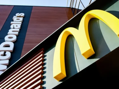 В США обнаружили источник кишечной инфекции в сети McDonald's