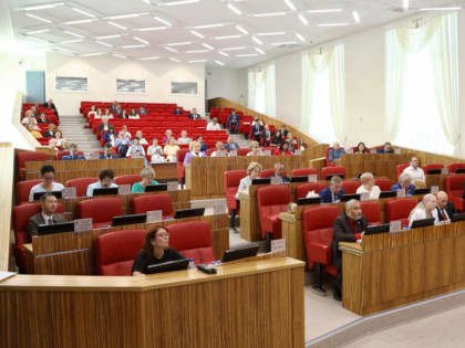 Ямальский парламент внесет в Госдуму РФ законопроект об эффективном использовании служебного жилья