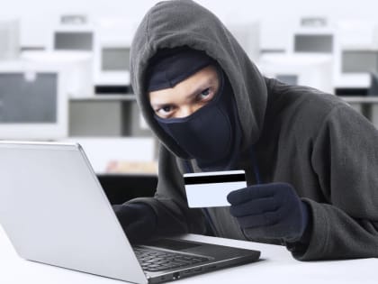 В Новом Уренгое разоблачили интернет-мошенников