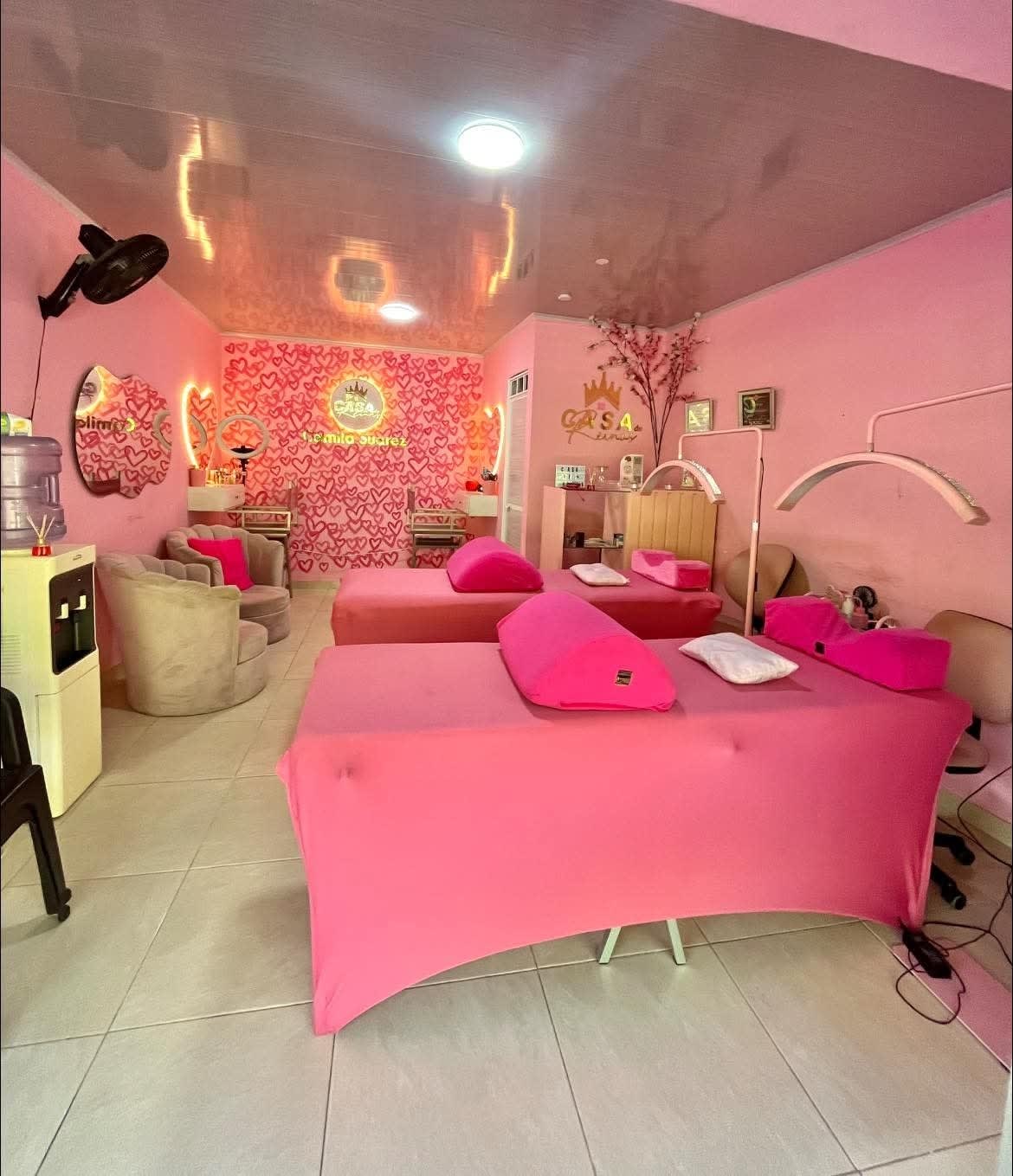 Casa de Reinas - Studio - Academia