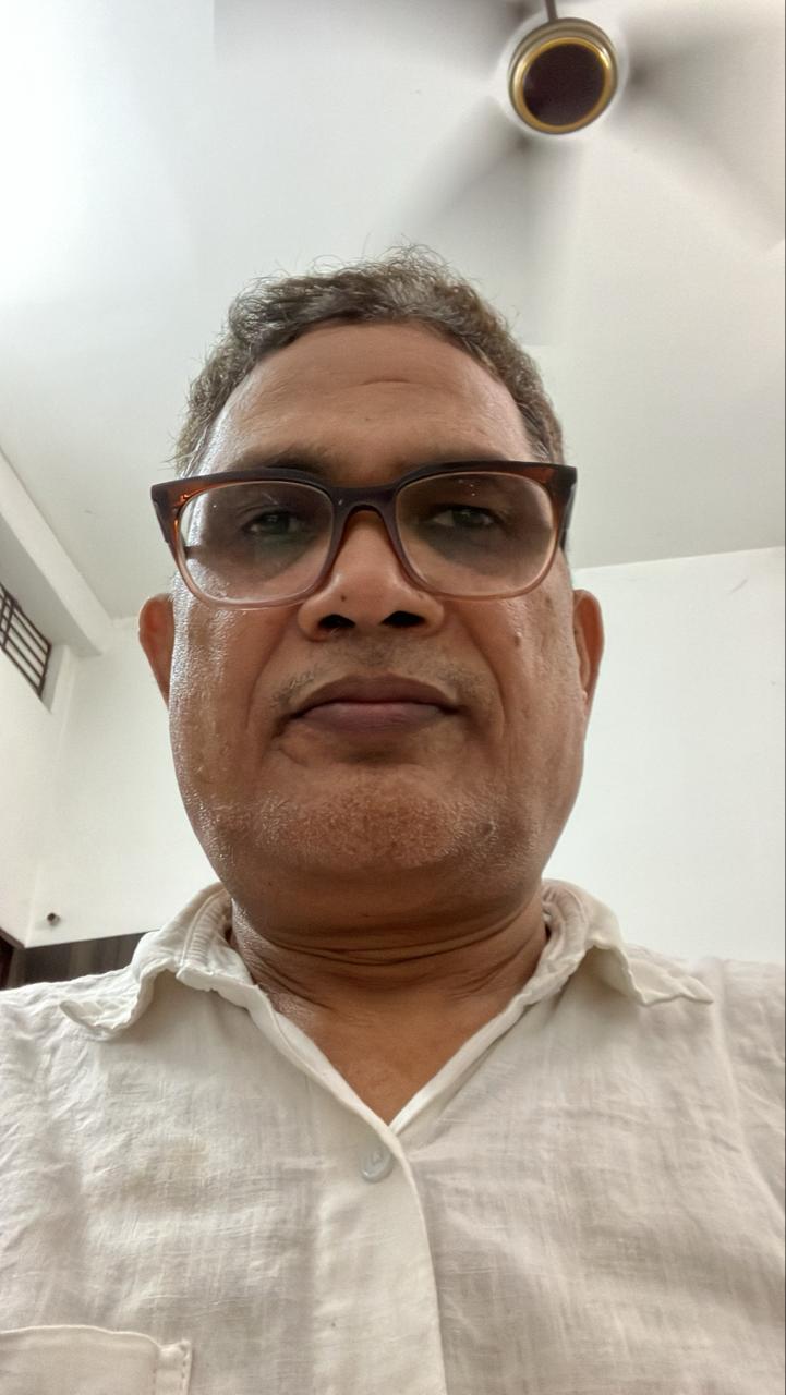 अनिष्ट की आशंका के मद्देनजर पत्रकार ने बड़ागाँव थाने पर दी तहरीर, एसएचओ से मिलकर बताई समस्या