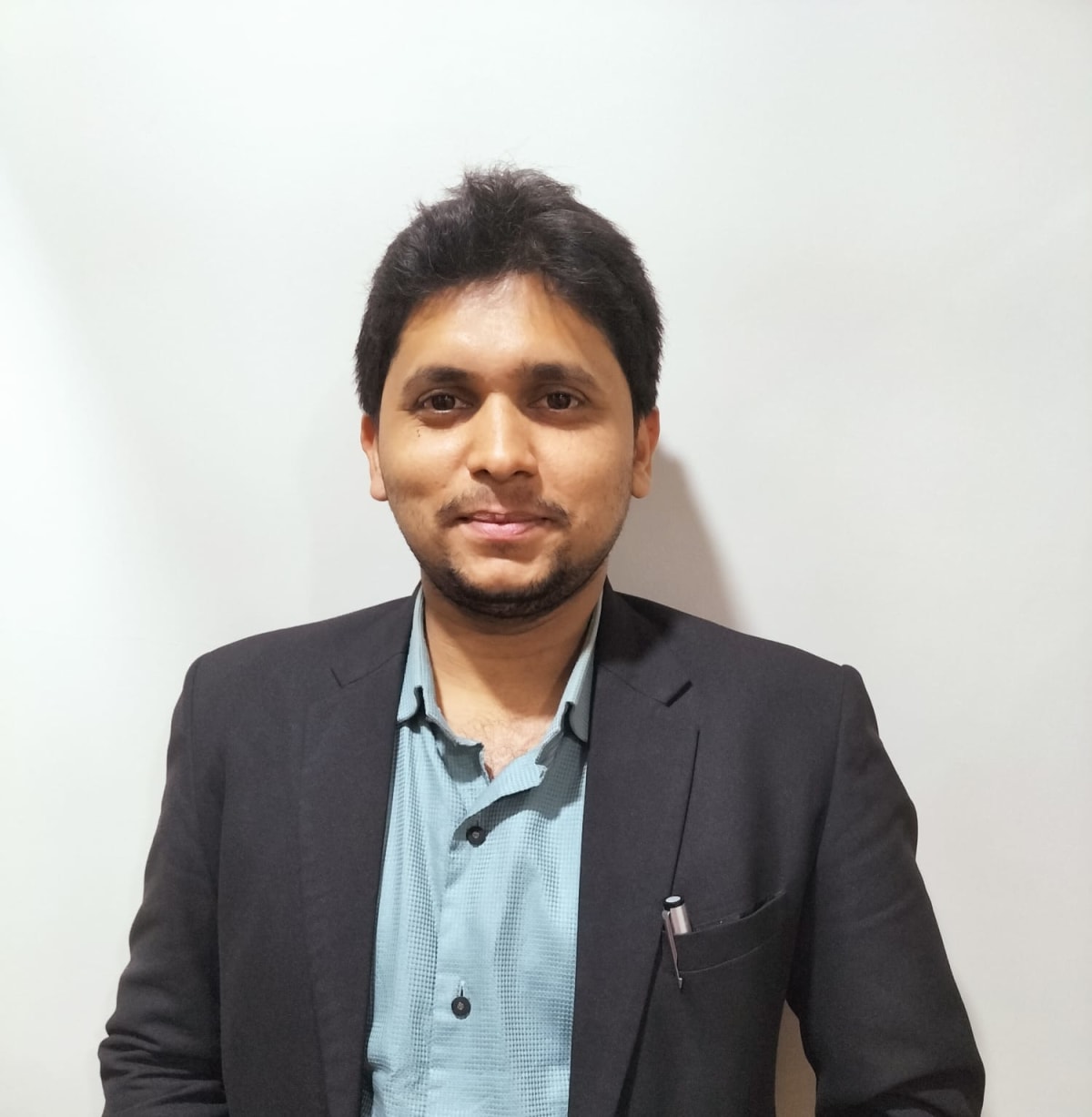 Adv. Chirag Dave