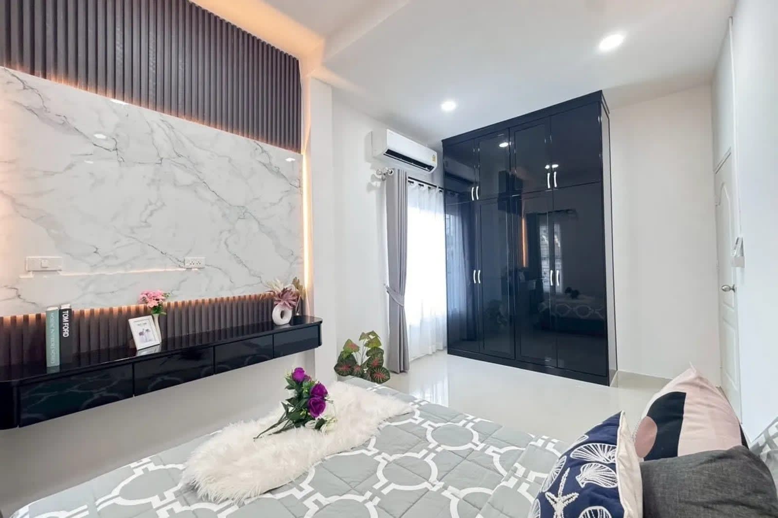 Studio Villa for Rent in Pattaya Villa, Pattaya, Thailand 3