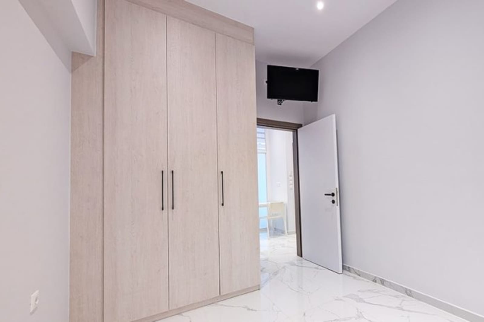 Golden Visa Eligible Apartment for Sale in Kallithea, Athens, Greece 4