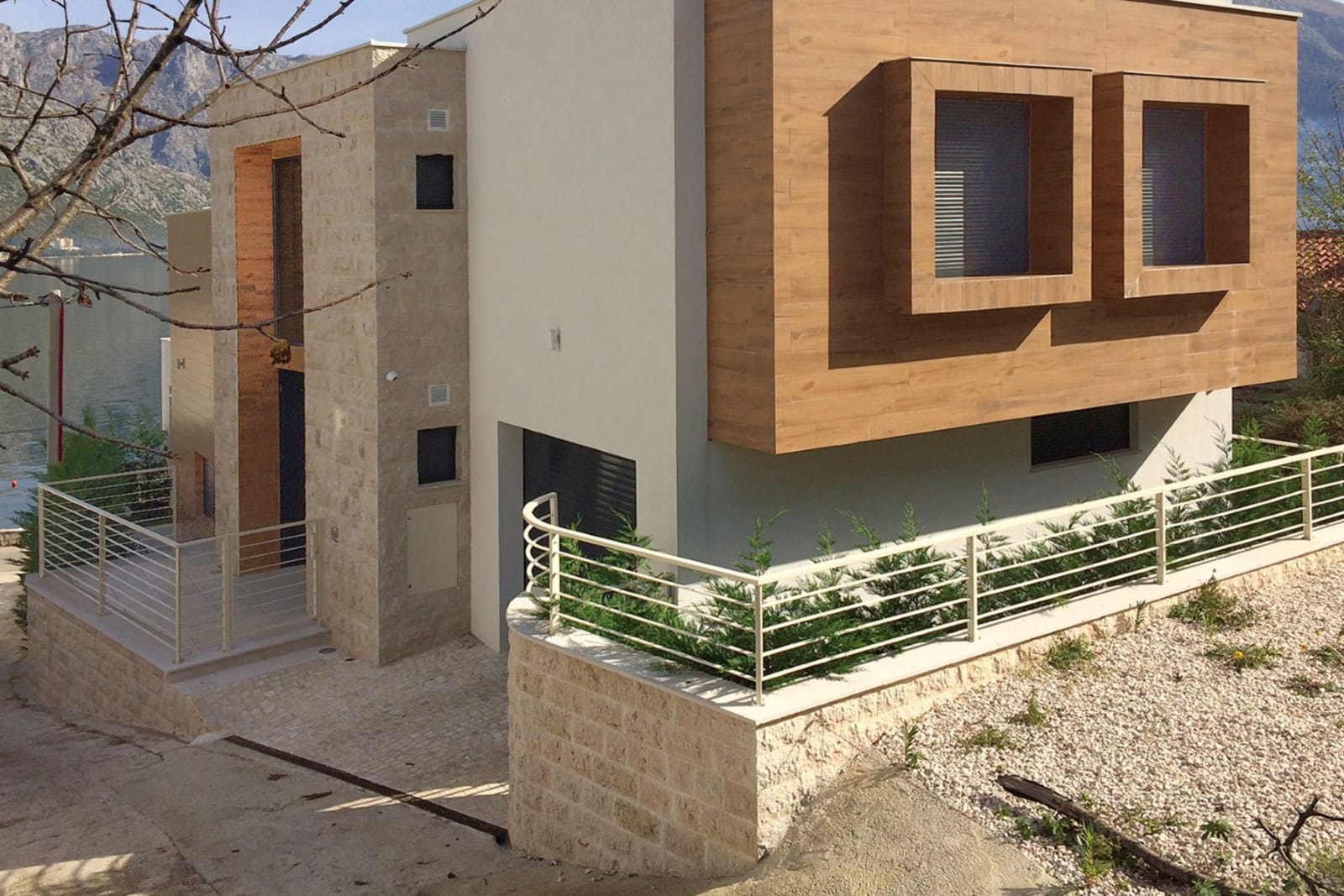 Villa for Sale in Stoliv, Kotor, Montenegro 5