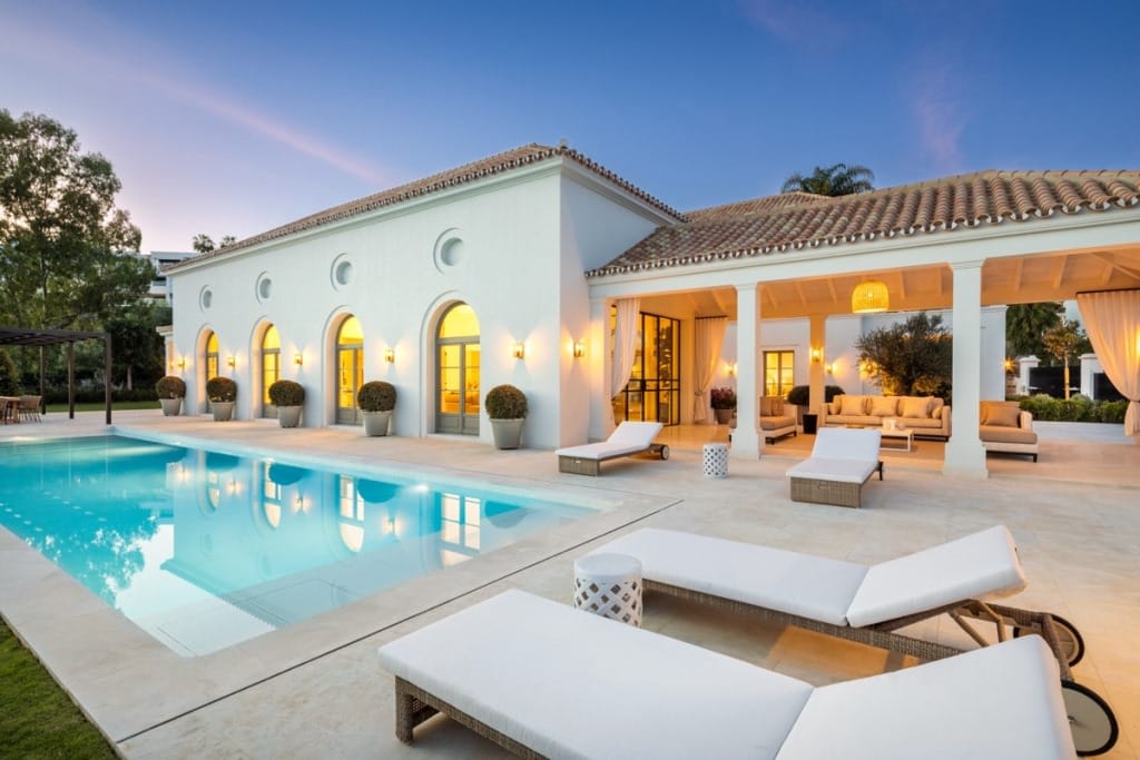 6-Bedroom Villa with Private Pool in La Cerquilla