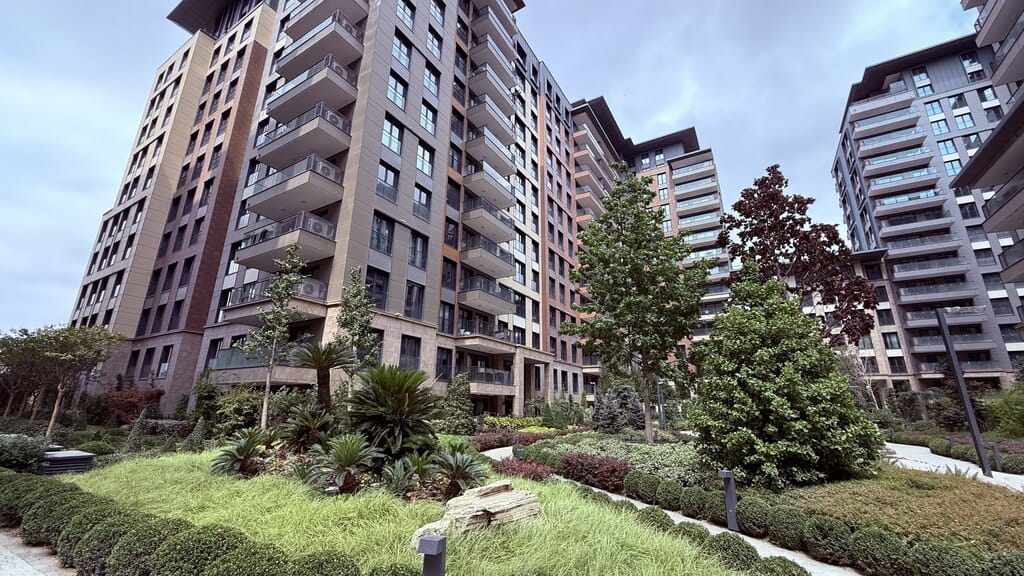 1-Bedroom Modern Apartment in Zeytinburnu, Istanbul
