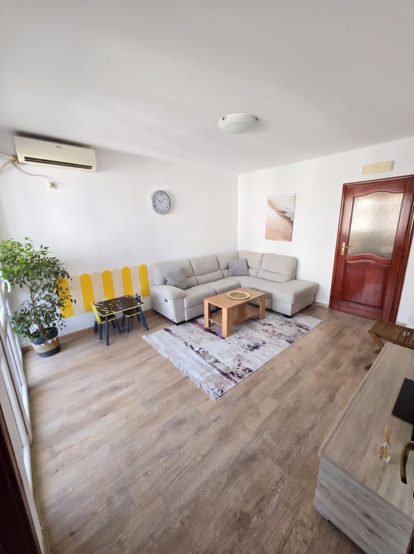 Bar'da Eşyalı 2+1 Daire | 125,000 EUR 3