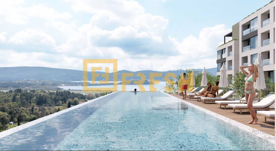 Tivat Porto Montenegro'da 169,600 EUR'lık 1+1 Daire 2