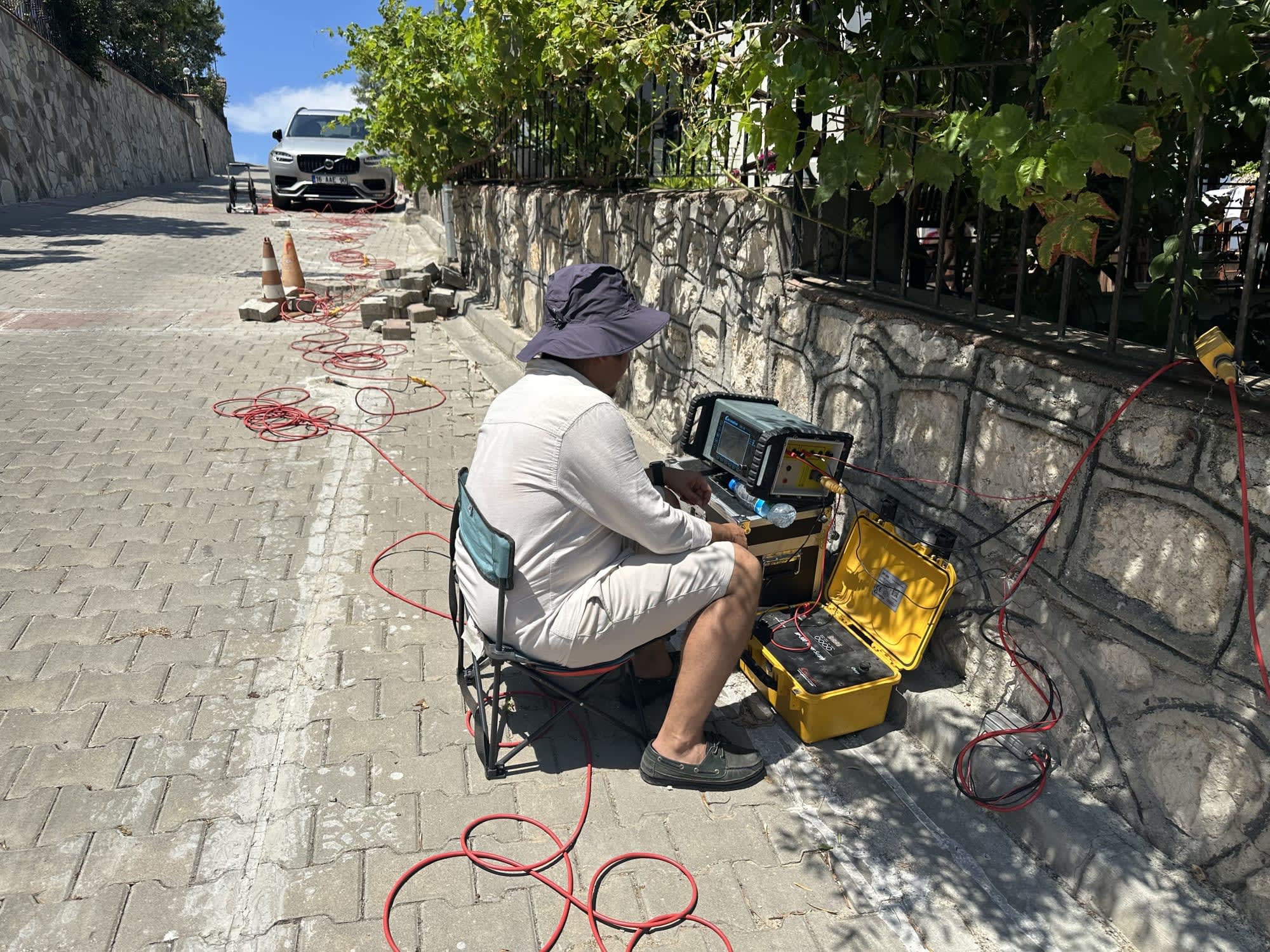Elektrik Rezistivite Tomografi (ERT&IP) Cihazı
