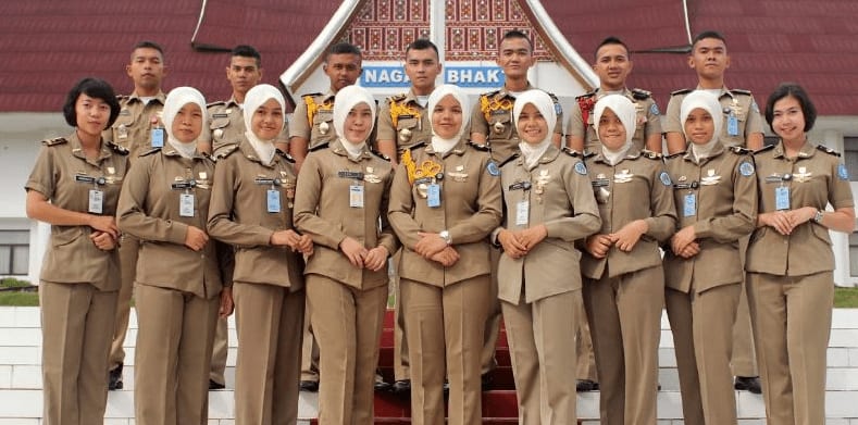 10+ Daftar Sekolah Kedinasan Terpopuler di Indonesia 2020 8 IPDN-Daftar Sekolah Kedinasan Terpopuler di Indonesia