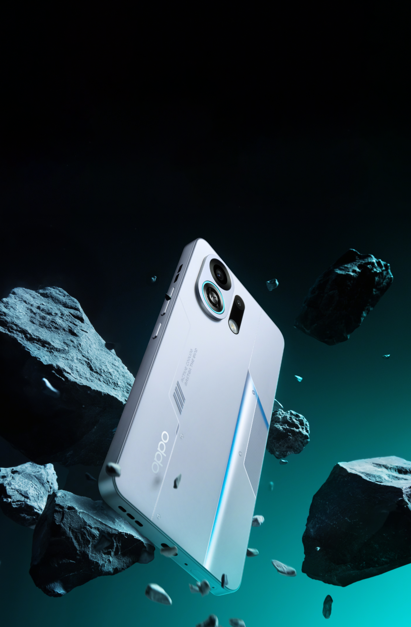 OPPO K13 Turbo Pro 5G — Snapdragon 8s Gen 4, 8 GB / 256 GB, 6.8" AMOLED 120 Hz, 7000 mAh