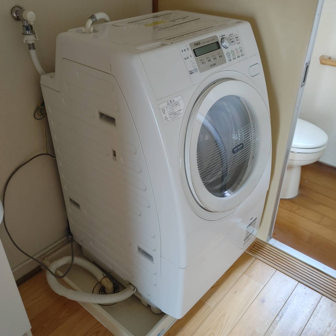 3階のお部屋に置かれていたドラム式洗濯機（鹿児島市皇徳寺台）