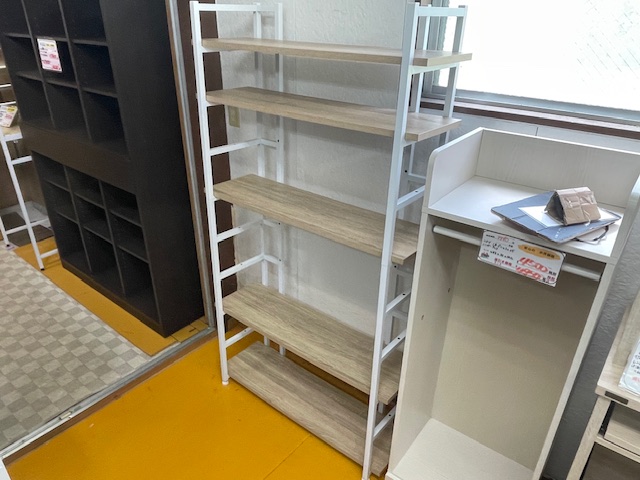 木目×ホワイトの5段オープンラック入荷｜鹿児島市リサイクルショップ八