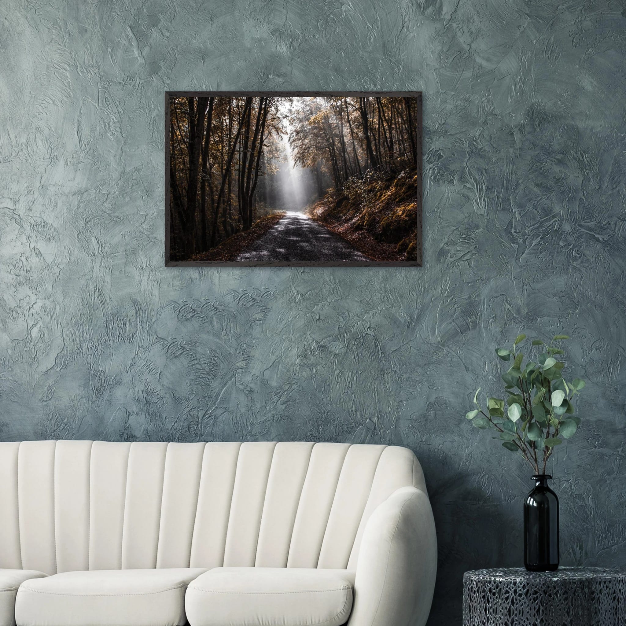 « Porteuse d’espoir » – Photographie premium 1 seul exemplaire – Pièce unique Photo d\'art déco d\'artiste auteur encadré en bois premium chêne frêne papier épais premium FSC « Porteuse d’espoir » – Photographie premium 1 seul exemplaire – Pièce unique Photo d\'art déco d\'artiste auteur encadré en bois premium chêne frêne papier épais premium FSC