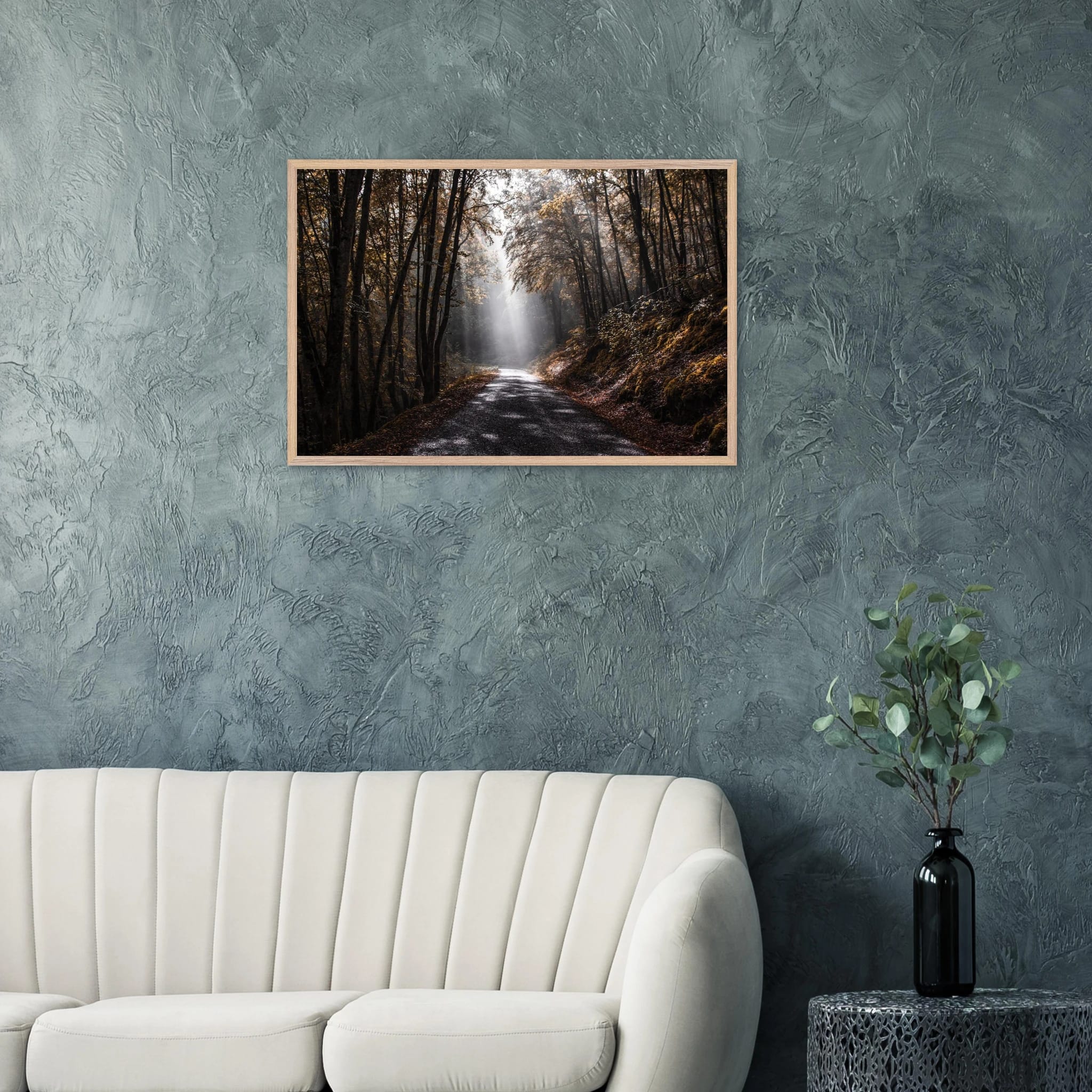 « Porteuse d’espoir » – Photographie premium 1 seul exemplaire – Pièce unique Photo d\'art déco d\'artiste auteur encadré en bois premium chêne frêne papier épais premium FSC « Porteuse d’espoir » – Photographie premium 1 seul exemplaire – Pièce unique Photo d\'art déco d\'artiste auteur encadré en bois premium chêne frêne papier épais premium FSC