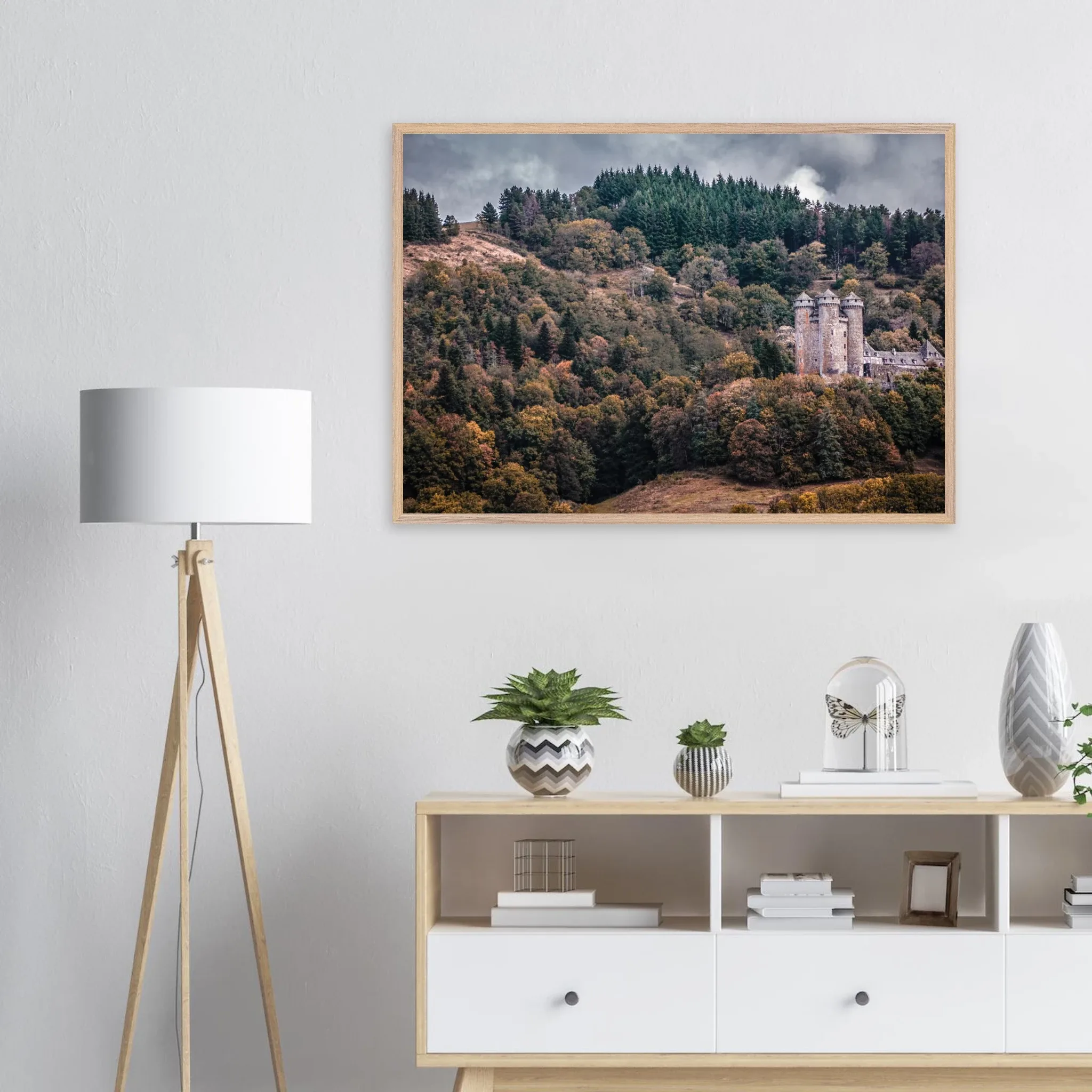 « Frappé d’Estoc » – Art déco – Photo d’un château – cadre en bois Photo d\'art déco d\'artiste auteur encadré en bois premium chêne frêne papier épais premium FSC « Frappé d’Estoc » – Art déco – Photo d’un château – cadre en bois Photo d\'art déco d\'artiste auteur encadré en bois premium chêne frêne papier épais premium FSC