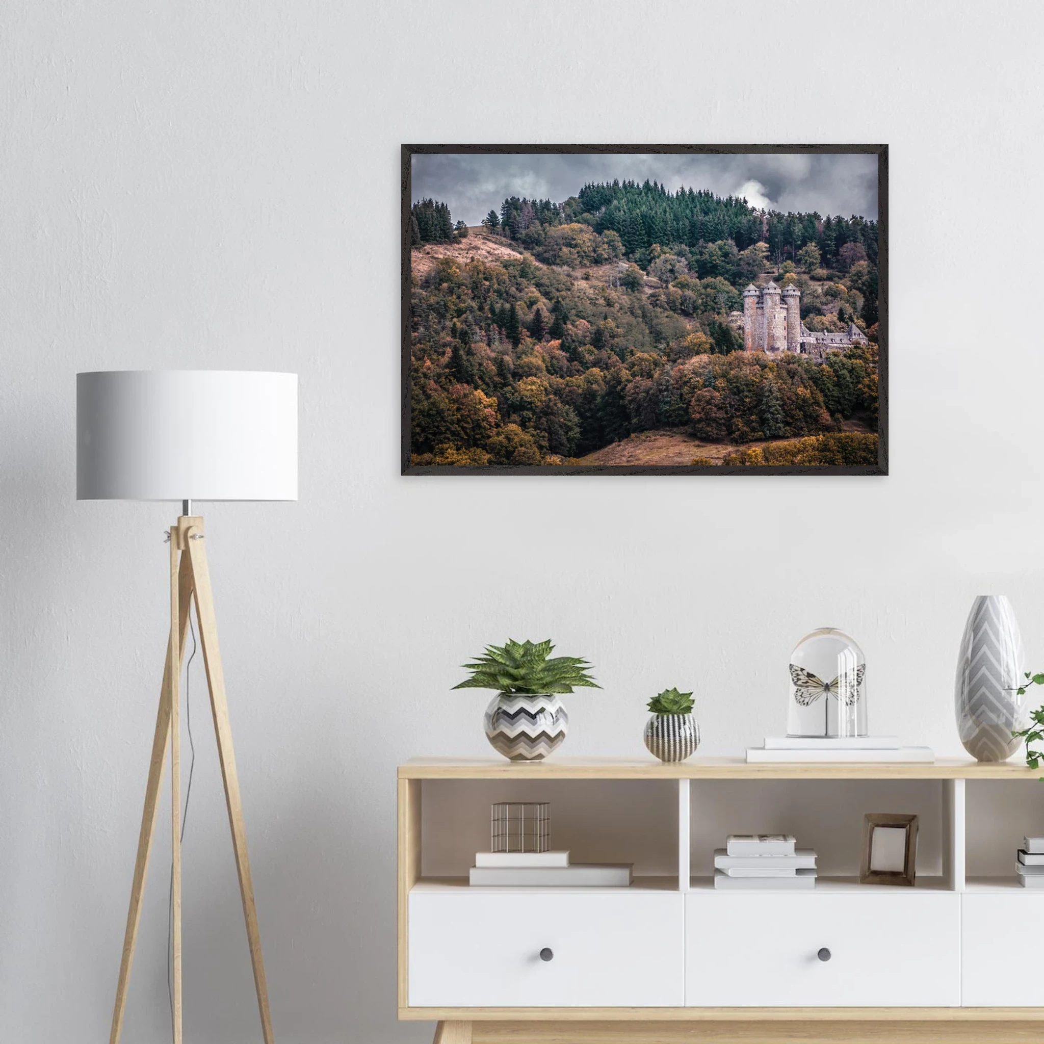 « Frappé d’Estoc » – Art déco – Photo d’un château – cadre en bois Photo d\'art déco d\'artiste auteur encadré en bois premium chêne frêne papier épais premium FSC « Frappé d’Estoc » – Art déco – Photo d’un château – cadre en bois Photo d\'art déco d\'artiste auteur encadré en bois premium chêne frêne papier épais premium FSC