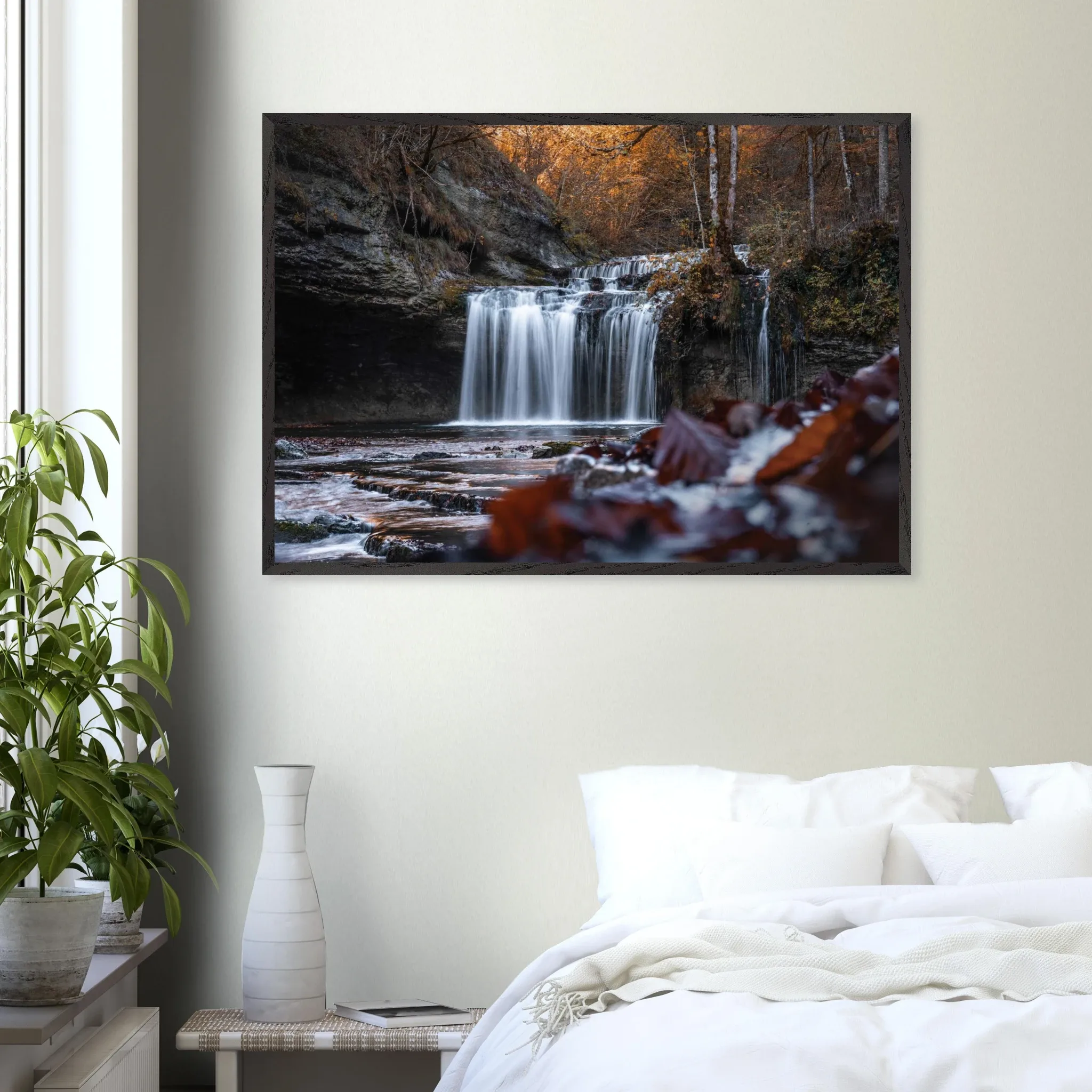 « Aux chutes d’automne » – Photographies en éditions limitées Photo d\'art déco d\'artiste auteur encadré en bois premium chêne frêne papier épais premium FSC « Aux chutes d’automne » – Photographies en éditions limitées Photo d\'art déco d\'artiste auteur encadré en bois premium chêne frêne papier épais premium FSC