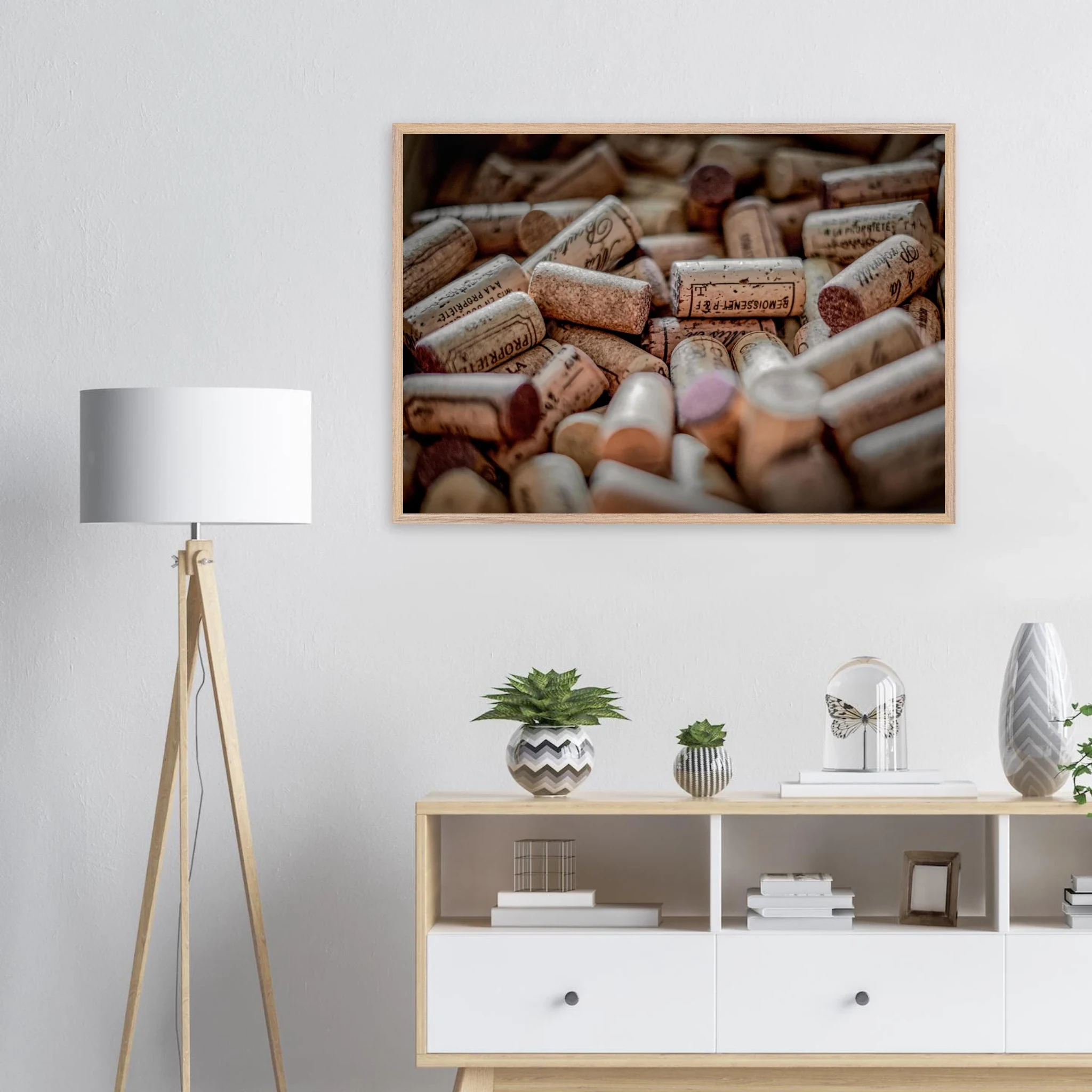 « Des Trophées particuliers » – Photo art déco vignes et vins Photo d\'art déco d\'artiste auteur encadré en bois premium chêne frêne papier épais premium FSC « Des Trophées particuliers » – Photo art déco vignes et vins Photo d\'art déco d\'artiste auteur encadré en bois premium chêne frêne papier épais premium FSC