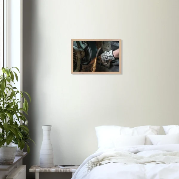 « Les étincelles du labeur » – Photographie d’atelier – Photo Art déco Photo d\'art déco d\'artiste auteur encadré en bois premium chêne frêne papier épais premium FSC