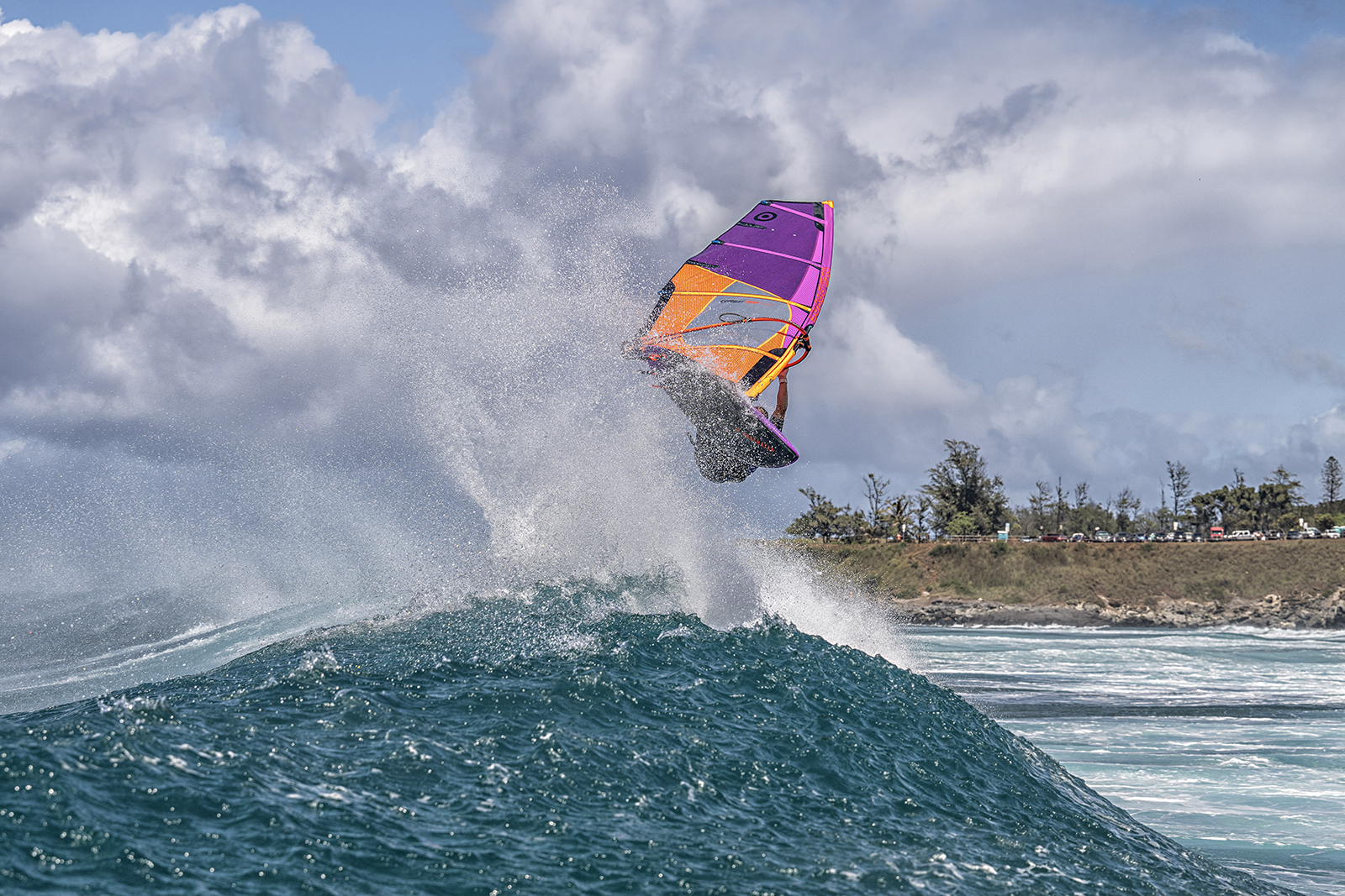Quatro Maui Pro in Hookipa: Big bang to kick off the 2026 World Cup season  | SURF