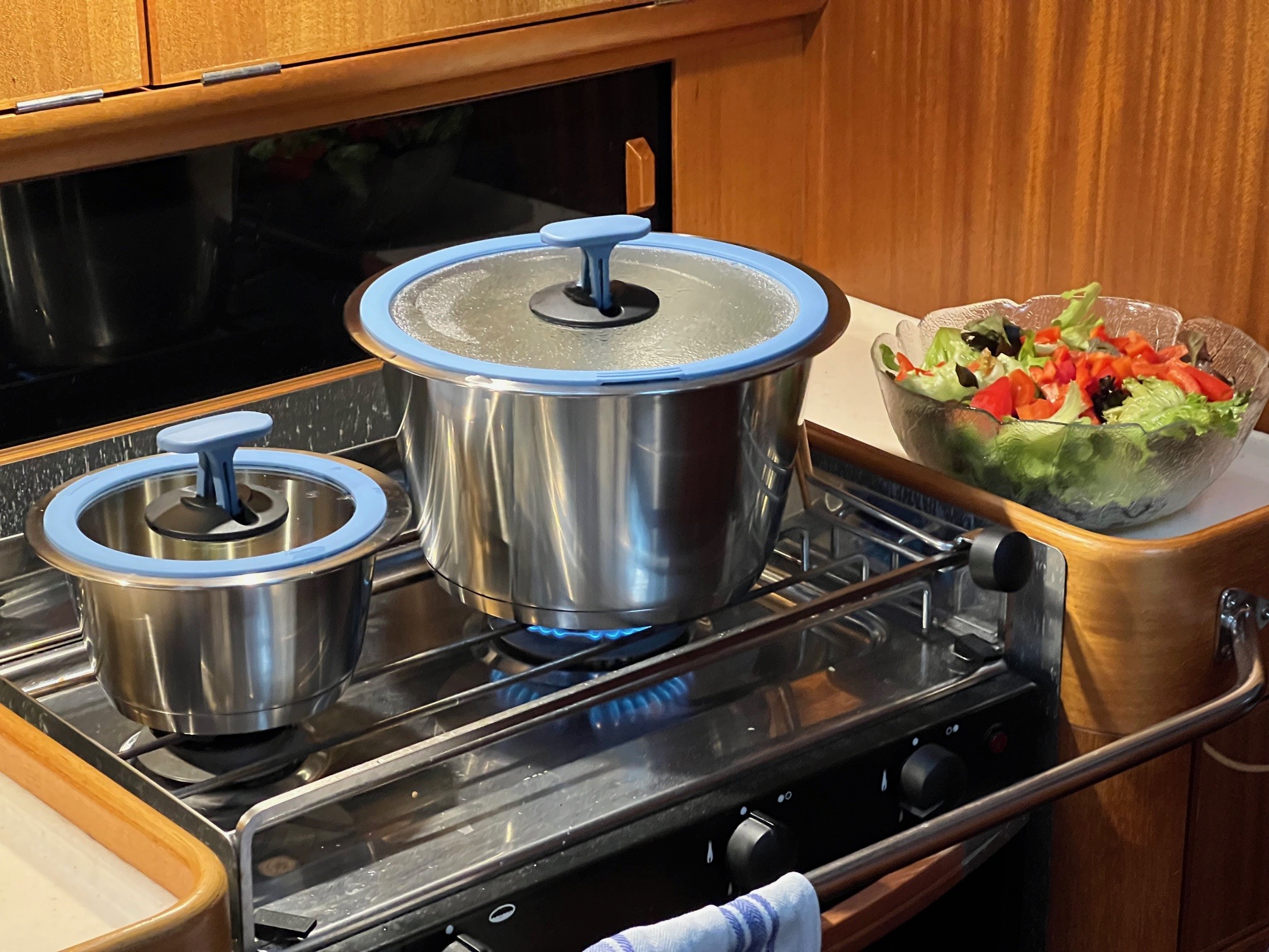 Cookvision Nesto: kompaktes Topfset im Praxistest