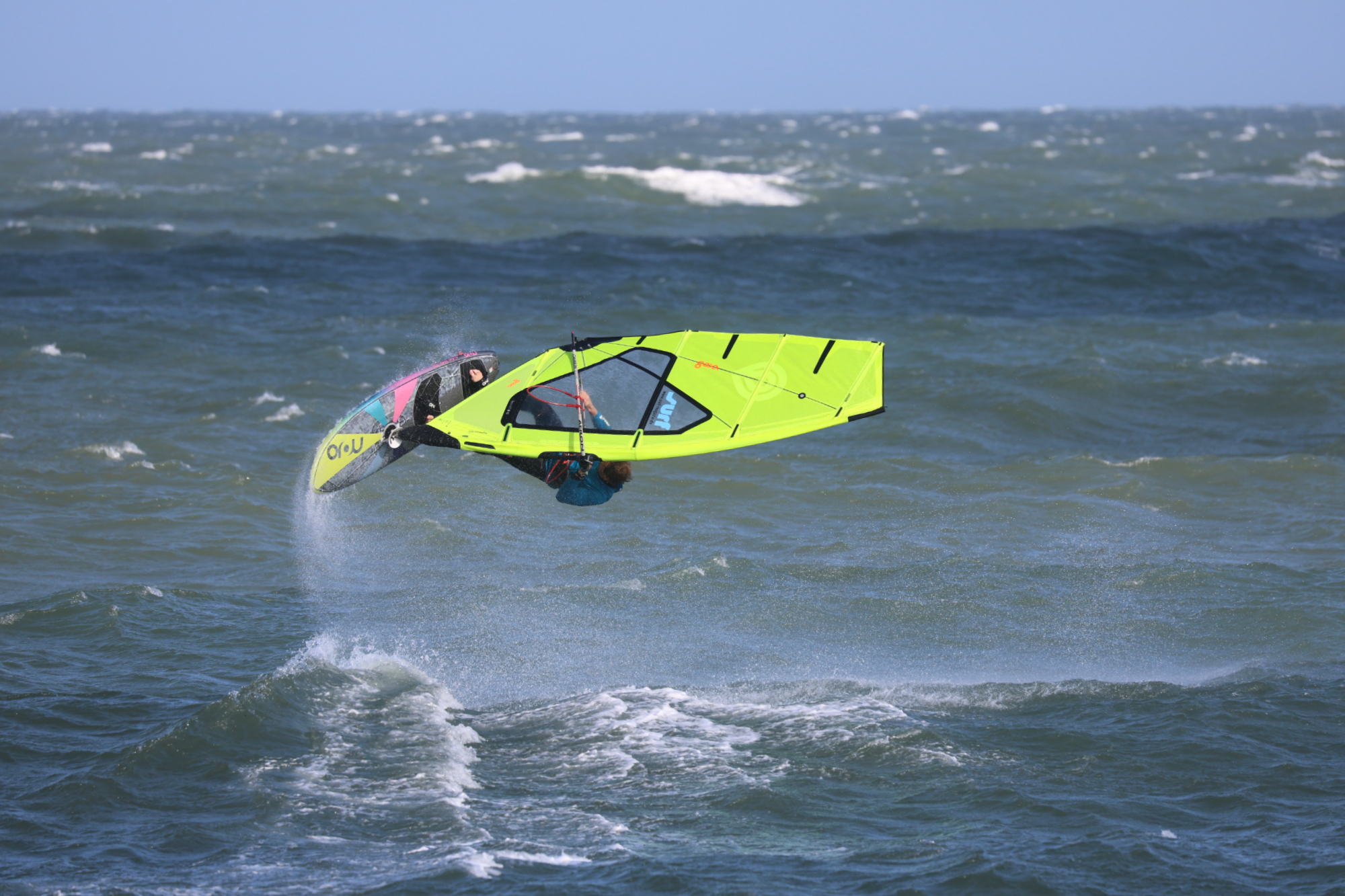 Freemoveboards: Controlled carving! The Mojo Tidal Max in the test