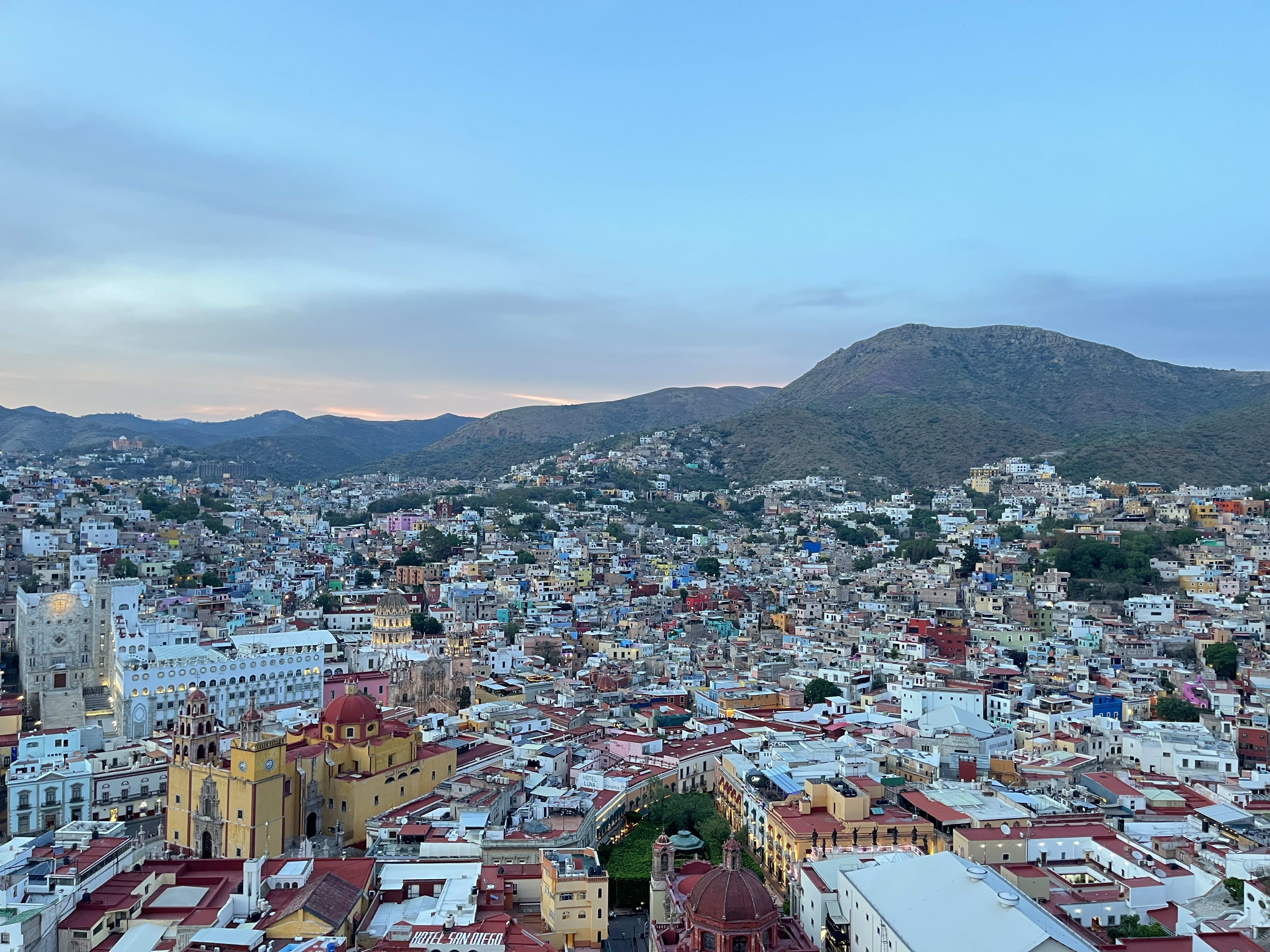 ピピラの丘 19:25