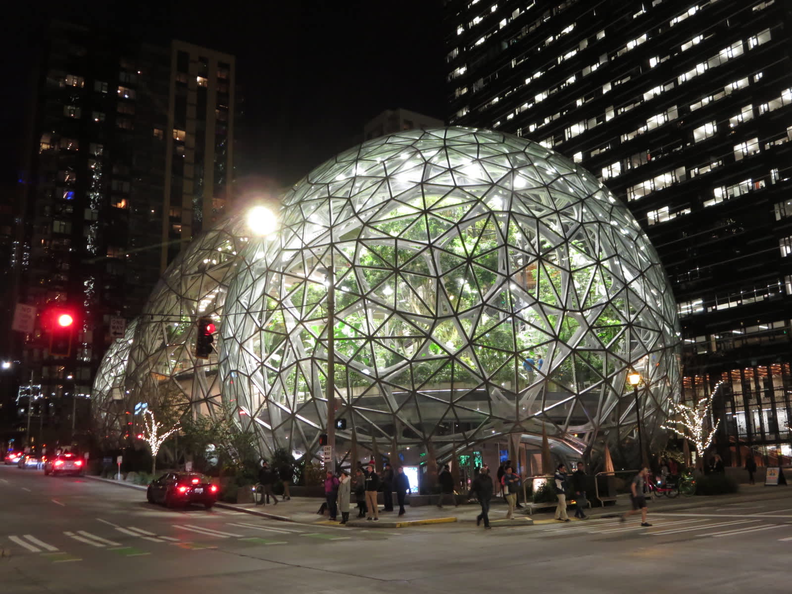 アマゾン・ドット・コム本社