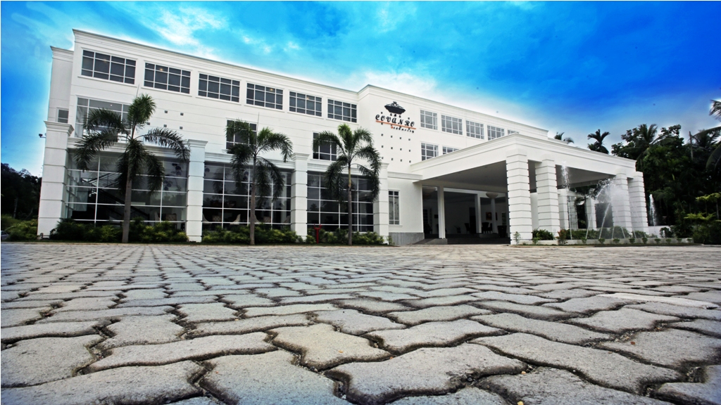 コヴァンロホテル