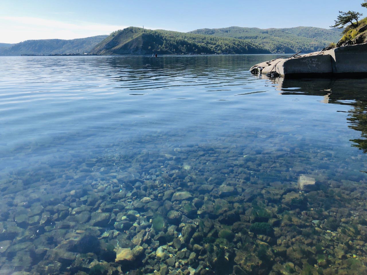 夏のバイカル湖