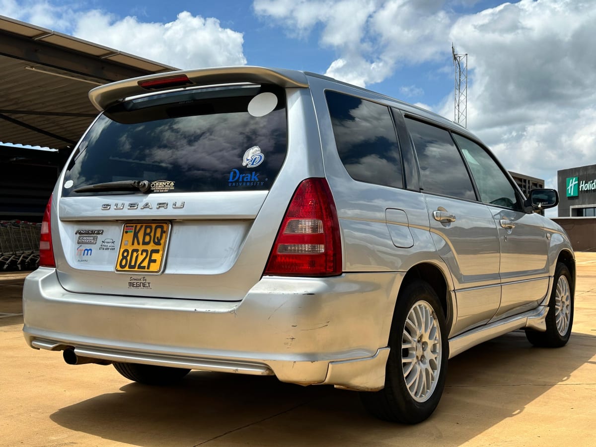 SUBARU FORESTER SG5