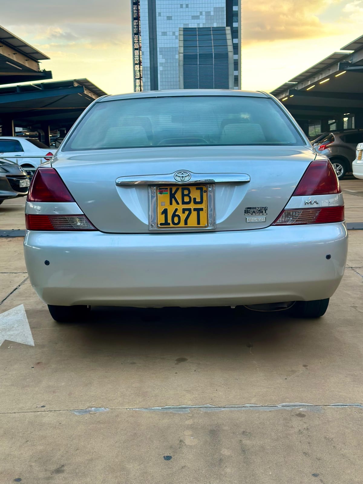 TOYOTA MARK II