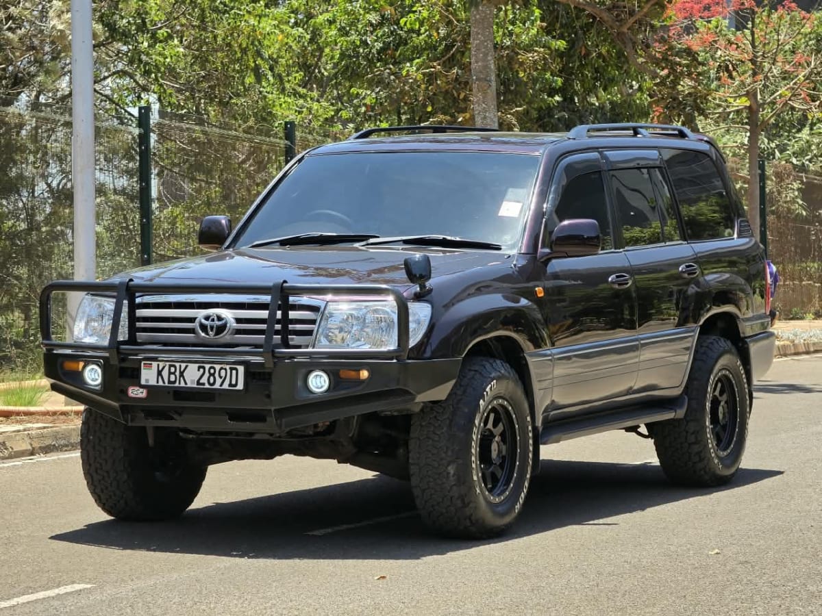 Toyota Landcruiser Cygnus