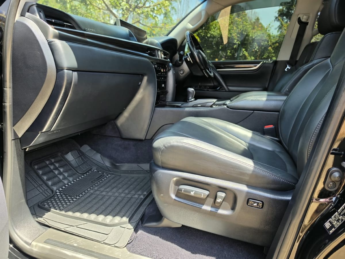Lexus Lx570 2016