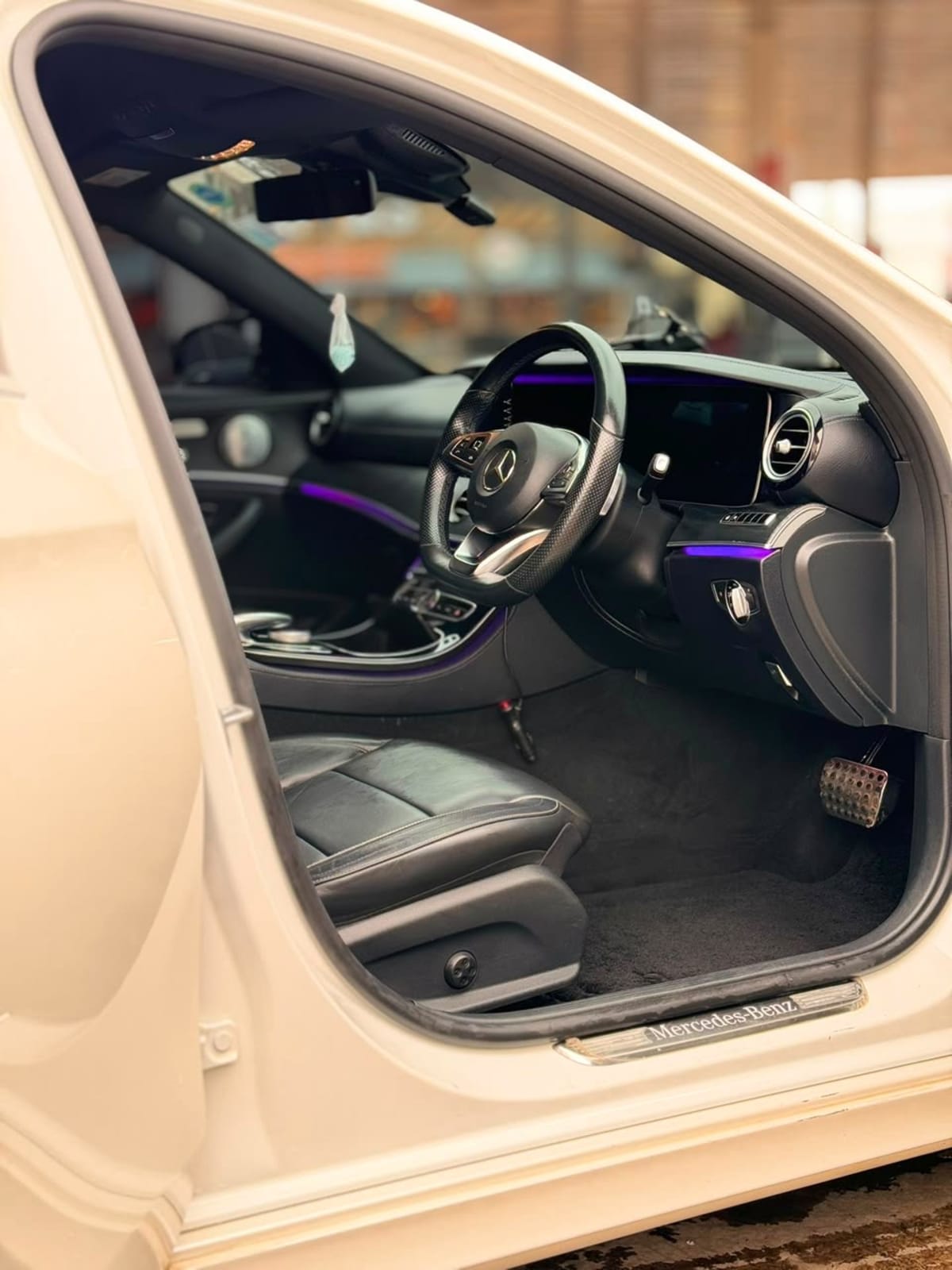 Mercedes Benz E250