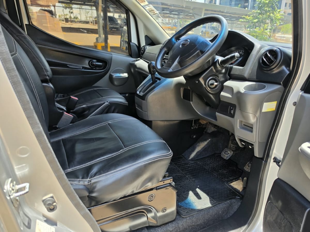 Nissan NV200