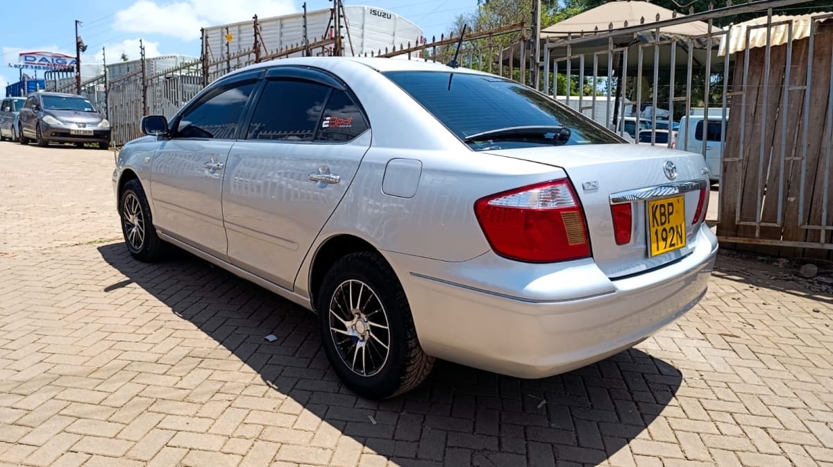 Toyota Premio