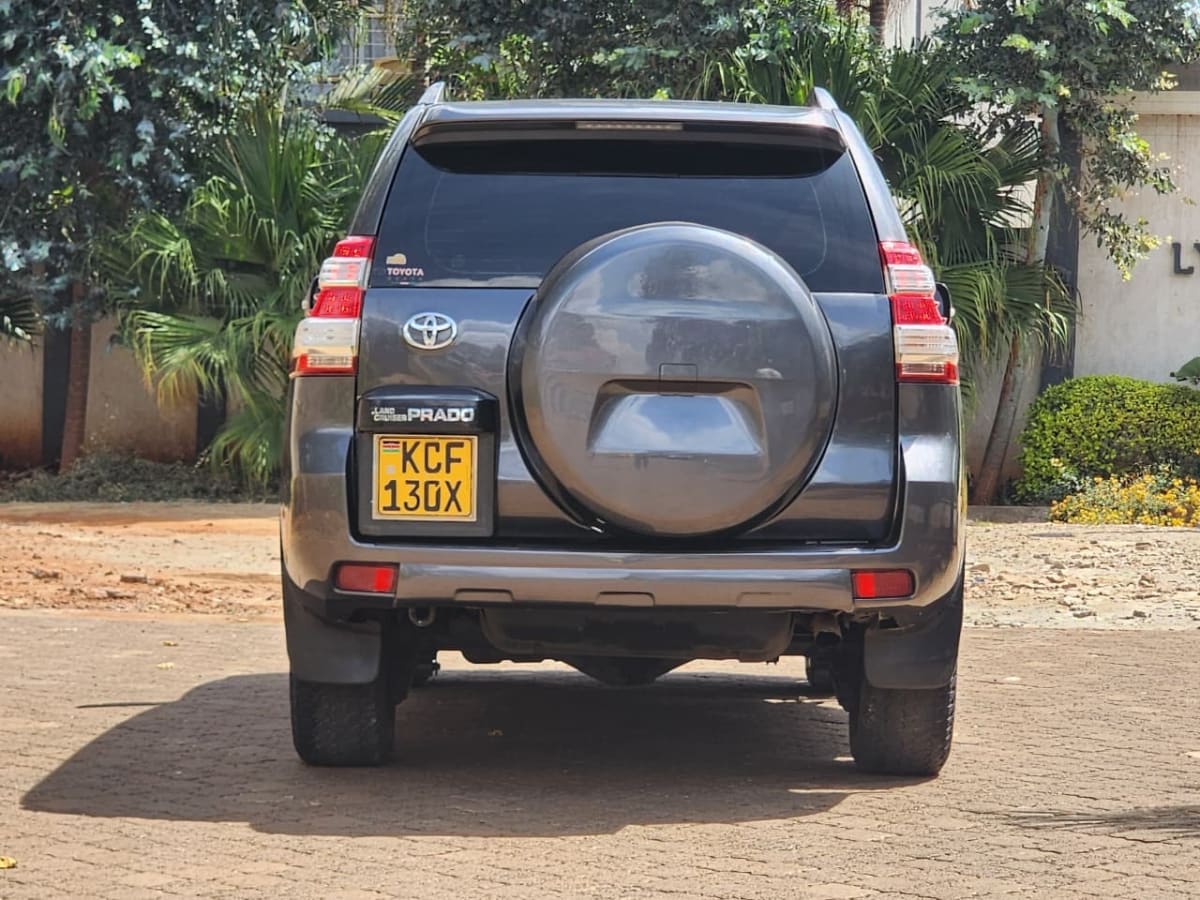 Toyota Landcruiser J150