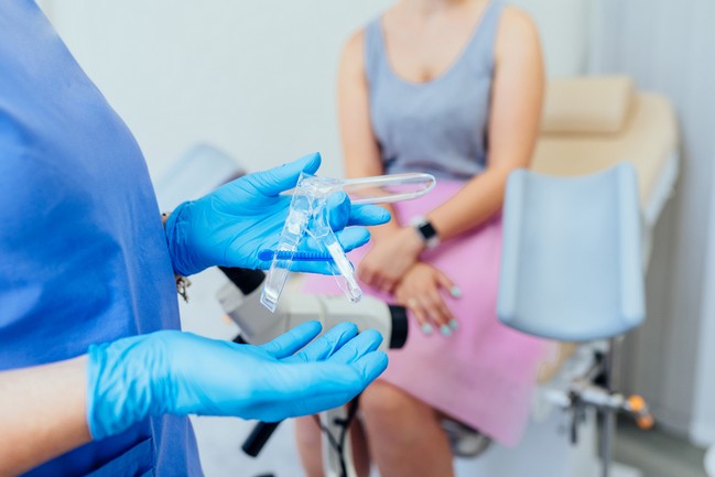 ตรวจภายใน