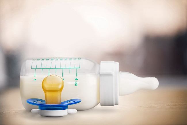 Cara Sterilisasi Botol Susu untuk Menjaga Kesehatan Bayi - Alodokter
