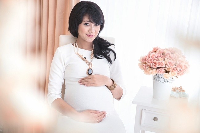 Pemerah Bibir Alami untuk Ibu Hamil