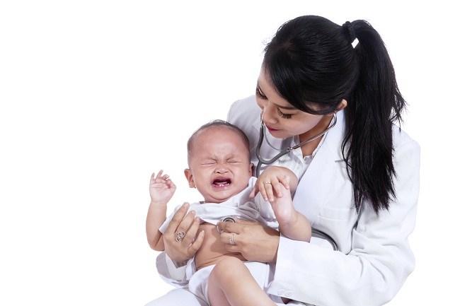 Asam Lambung pada Bayi Bisa Sebabkan Bayi Sering Muntah ...