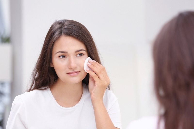 Ini Penyebab Bercak Putih di Wajah dan Cara Mengobatinya - Alodokter