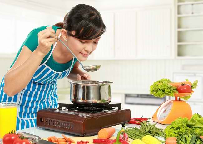 Minyak Zaitun Melindungi Masakan Rumah Anda dari Penyakit