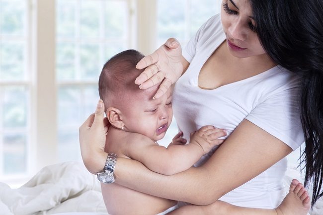 Badan anak panas tapi telapak kaki dingin