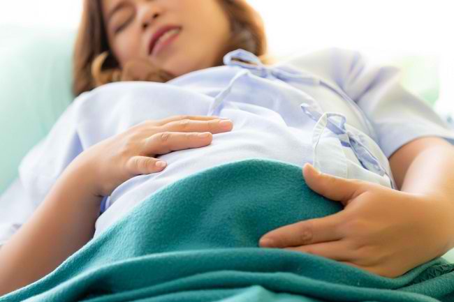 Kurangi Nyeri Persalinan Tanpa Disuntik Alodokter