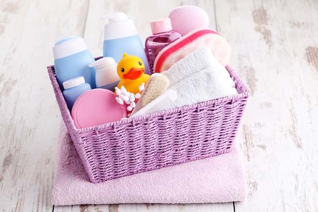 Panduan Memilih Produk Perawatan Tubuh yang Aman untuk Bayi